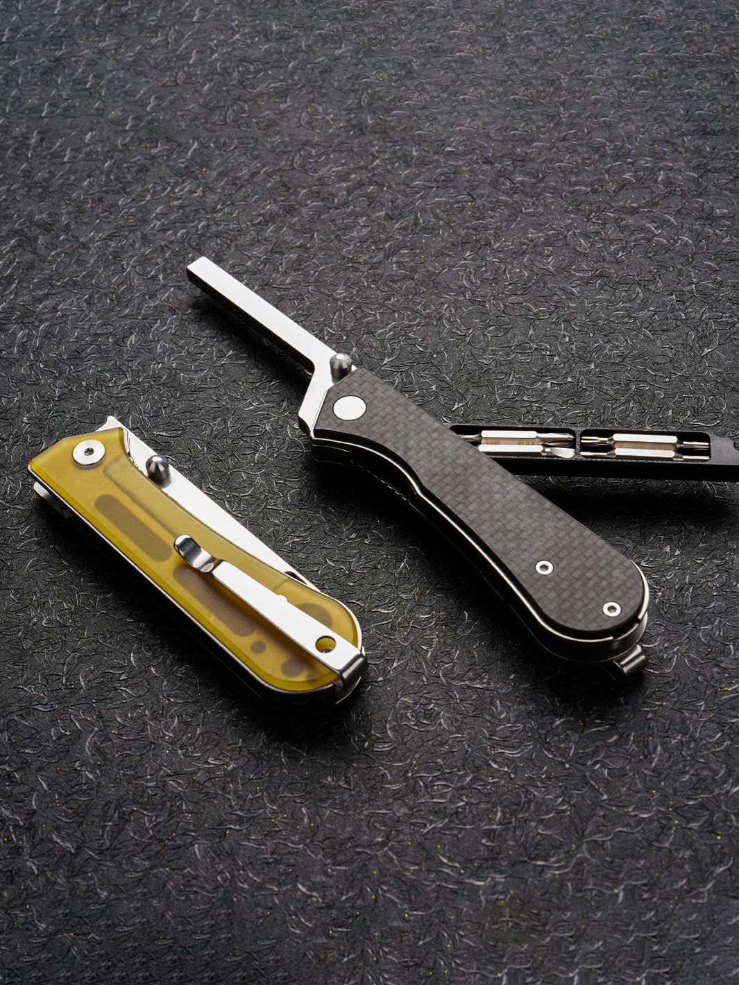 KUMPANTER T33 FOLDING SCREWDRIVER CARBON FIBER T33-3004