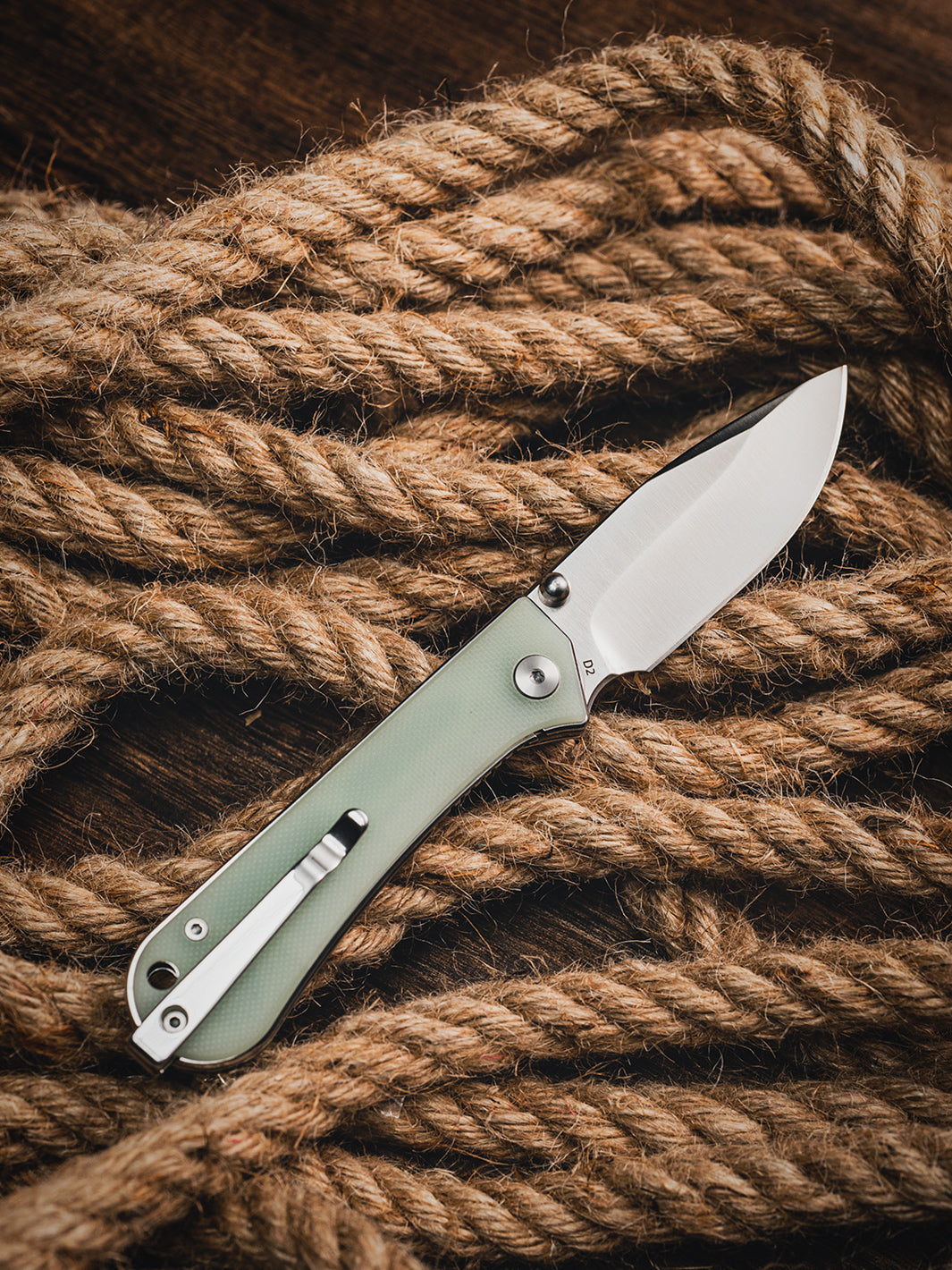 KUMPANTER-SMALL JADE S13-1005 – NUKNIVES